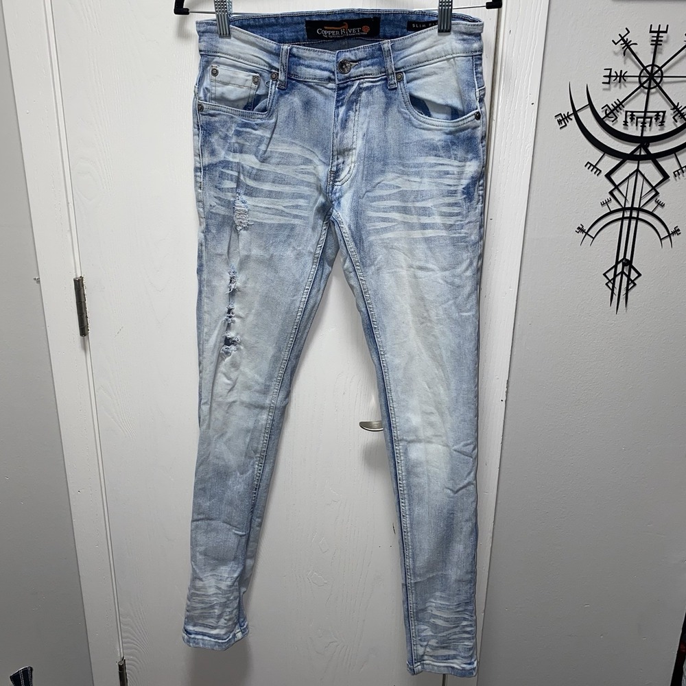 Copper Rivet Men's Distressed Light Wash Slim Fit 29/32 Jeans